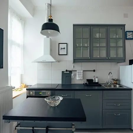 Edith Piaf Zrenjanin