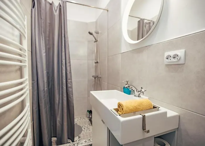 Edith Piaf Appartamento Zrenjanin